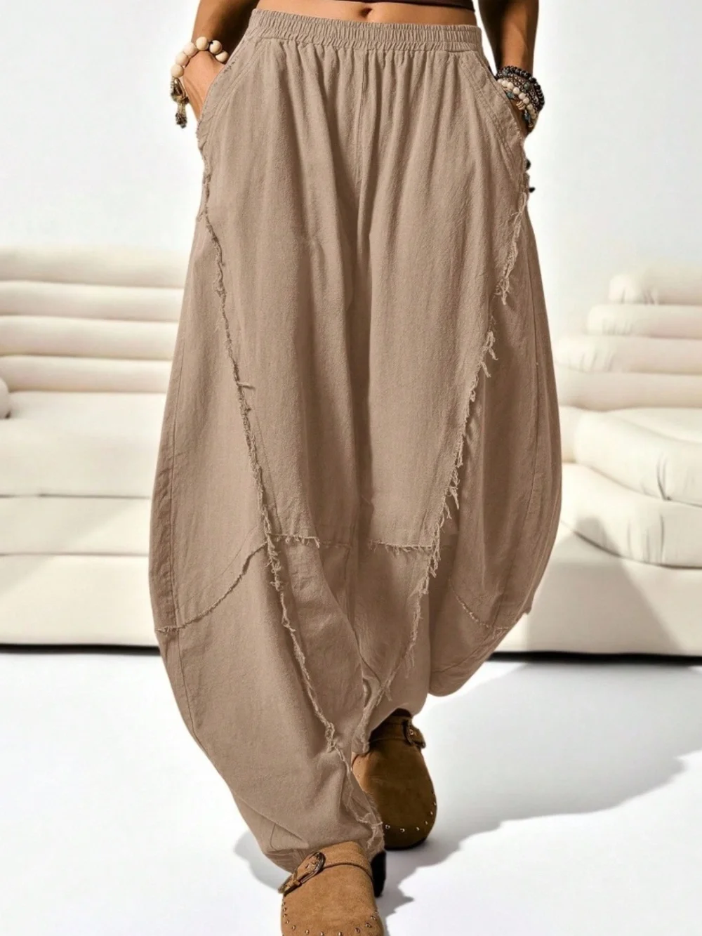 Solid Stretchy Waist Pockets Frayed Detail Harem Genie Pants - Picture 4 of 5
